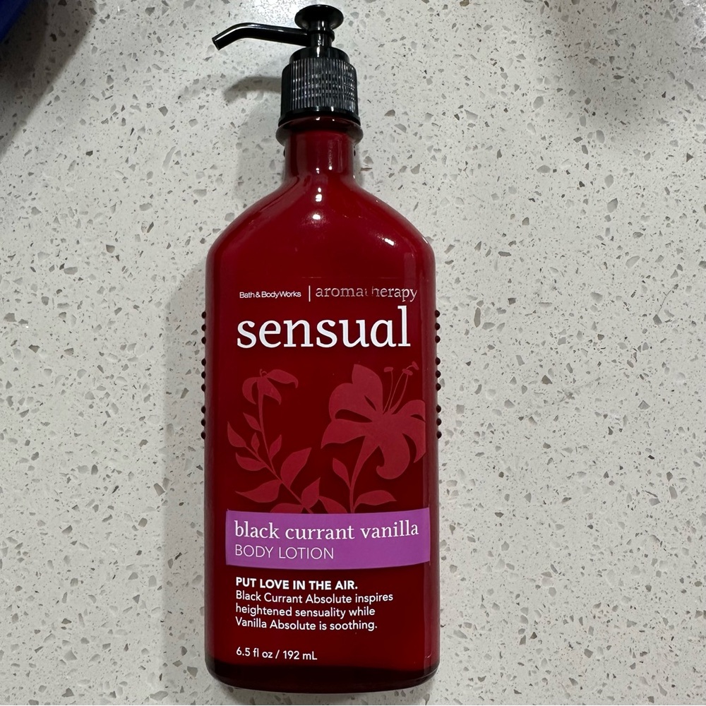 NWT Bath&Body Works Aromatherapy Sensual Black Currant Vanilla Body Lotion RARE